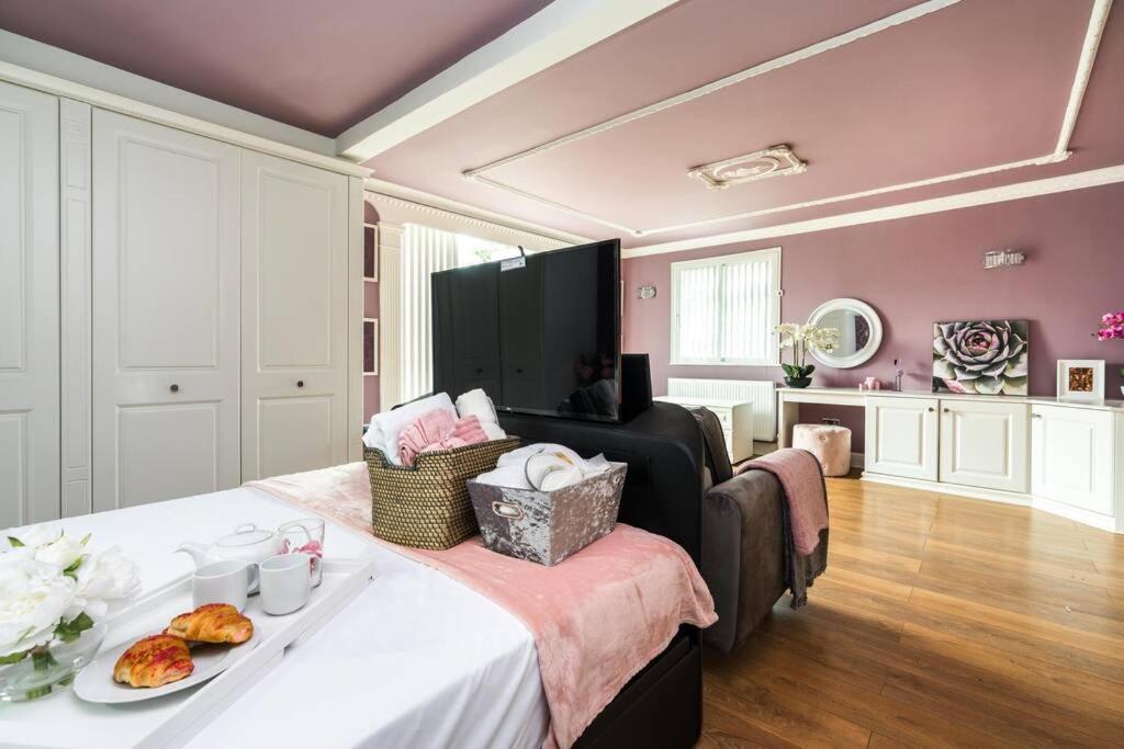 Jones Real Escapes Retreat * Londra