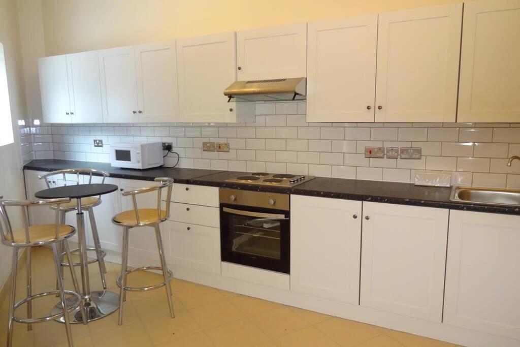 Jones Real Escapes Retreat Londra